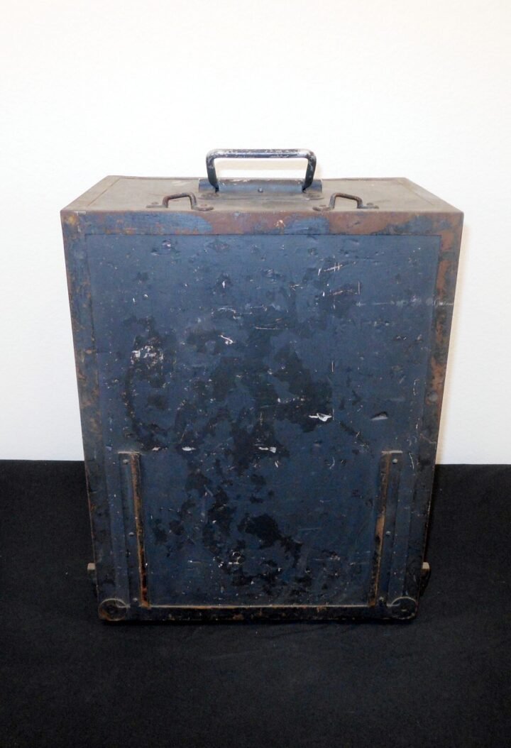 WW2 German Wehrmacht Fu.H.E.b – Funkhorchempfänger b – RADIO RECEIVER – RARE! — image 11