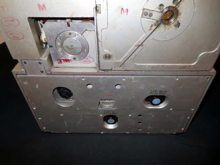 WW2 German Wehrmacht Fu.H.E.b – Funkhorchempfänger b – RADIO RECEIVER – RARE! — image 17