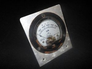 WW2 Imperial Japanese Navy – ELECTRICAL AMMETER / CAPACITOR – …