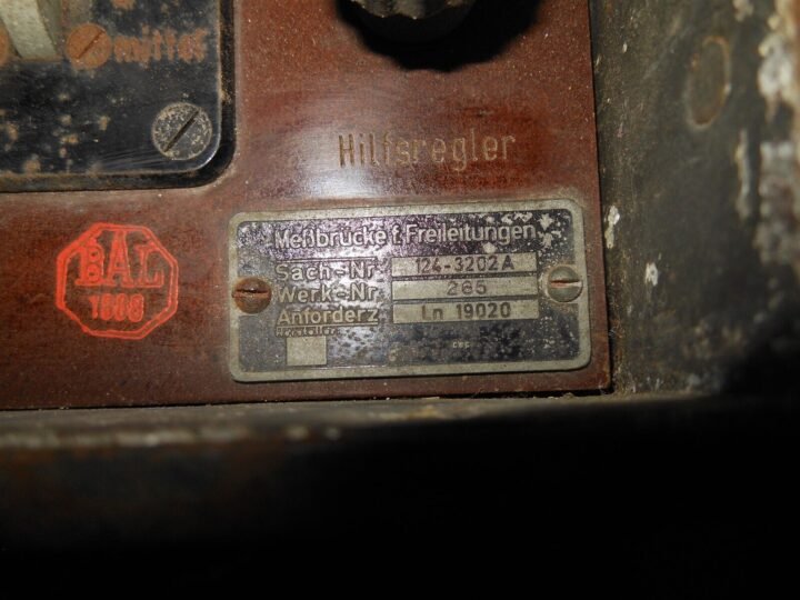 WW2 German Luftwaffe Messbrücke Ohmmeter – COMMUNICATION LINE TESTING UNIT — image 18