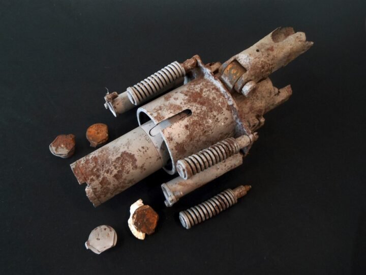 WW2 German Wehrmacht Luftwaffe – MG151/20 DRILLING MOUNT ASSEMBLY – VERY RARE! — image 15