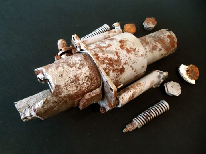 WW2 German Wehrmacht Luftwaffe – MG151/20 DRILLING MOUNT ASSEMBLY – VERY RARE! — image 17