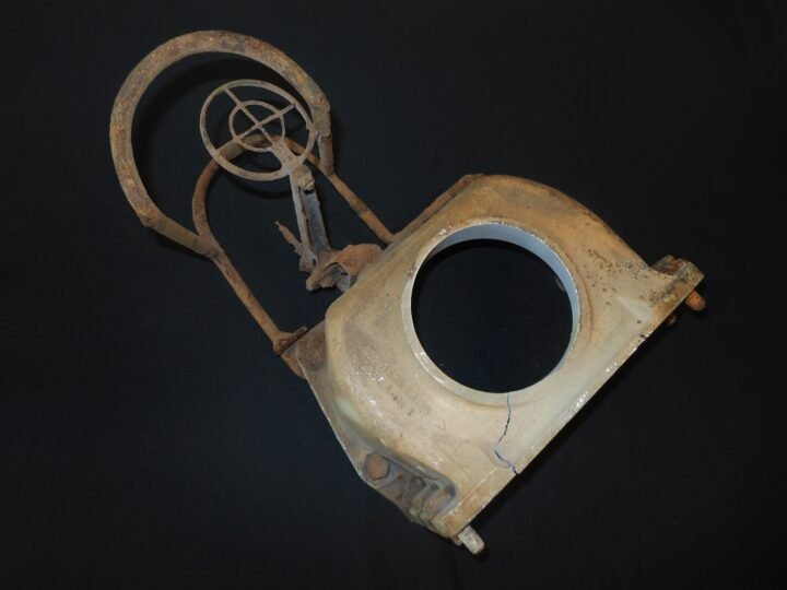 WW2 German Wehrmacht Luftwaffe – MG151/20 DRILLING MOUNT ASSEMBLY – VERY RARE! — image 3