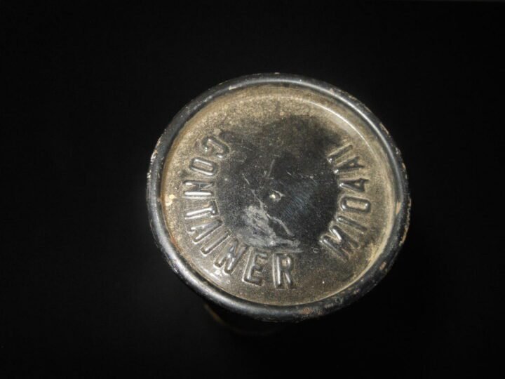 WW2 US Army Navy – M19A1 RIFLE PARACHUTE GREEN SIGNAL FLARE – SEALED NOS – NICE! — image 5