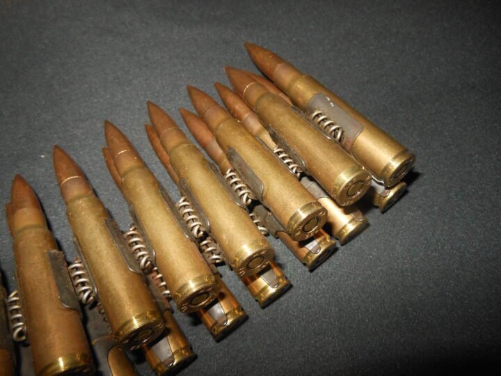 WW2 German Wehrmacht – COVERT OSS & CANADIAN CONTRACT – 7.92 AMMUNITION BELT LINK – MG34 MG42 – 1944 DATED – RARE! — image 4