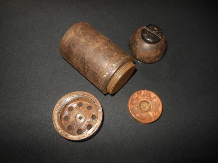 WW2 US Army Veteran Bring Backs – JAPANESE MORTAR AND US AMMUNITION – 802nd CHEMICAL COMPANY – GUAM – NICE! — image 8