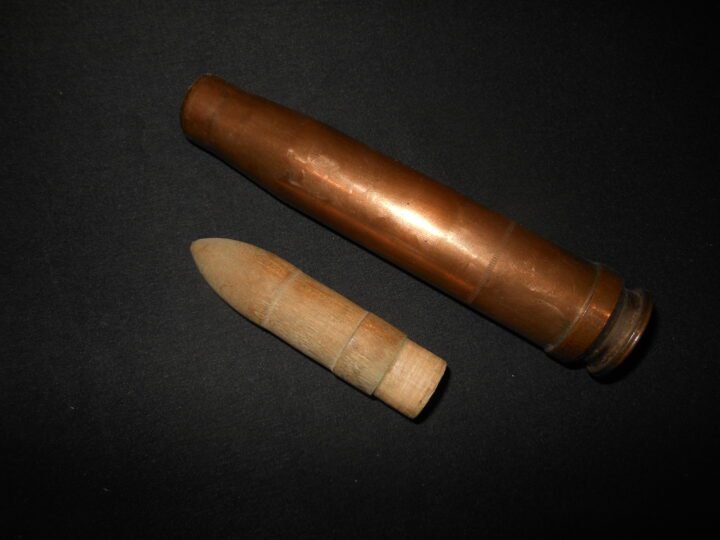 WW2 German Luftwaffe 20mm 20×138 FlaK 30/38 – BLANK TRAINING ROUND & STORAGE TUBE – VERY NICE! — image 5