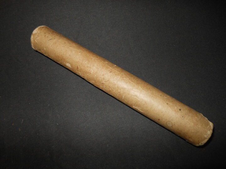 WW2 German Luftwaffe 20mm 20×138 FlaK 30/38 – BLANK TRAINING ROUND & STORAGE TUBE – VERY NICE! — image 7