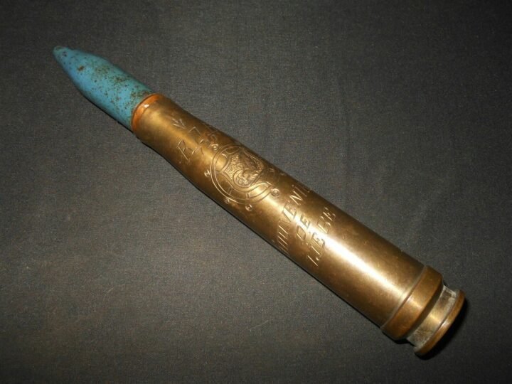 WW II US Army Air Force – GERMAN 20mm FlaK TRENCH ART BRASS CASING – SUPERB! — image 2