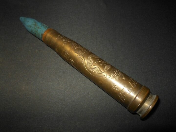 WW II US Army Air Force – GERMAN 20mm FlaK TRENCH ART BRASS CASING – SUPERB! — image 3