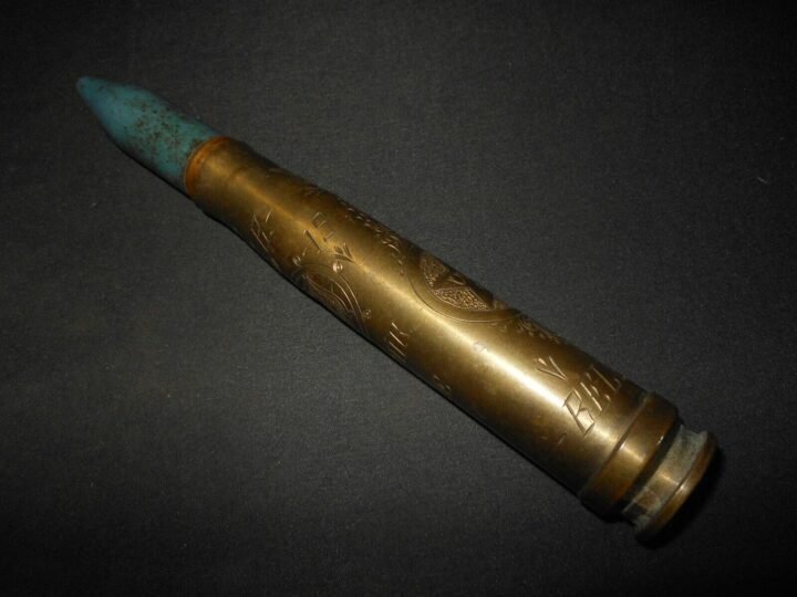 WW II US Army Air Force – GERMAN 20mm FlaK TRENCH ART BRASS CASING – SUPERB! — image 6