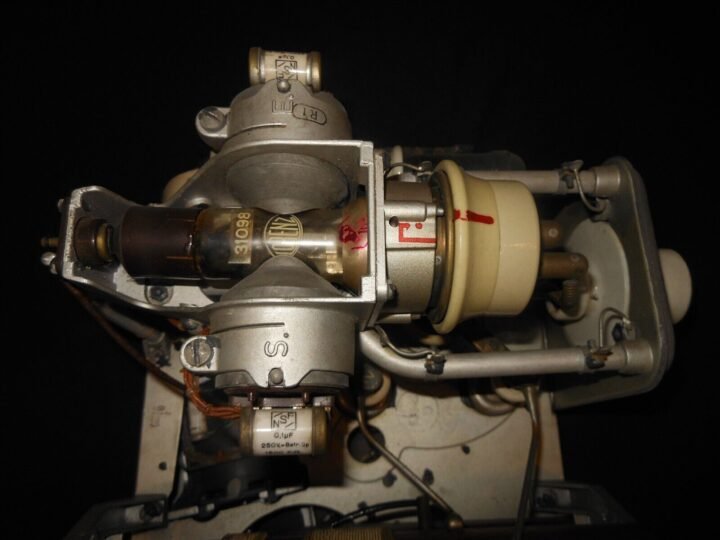 WW2 German Luftwaffe Antennen-Abstimmungs-Gerät – AAG3 ANTENNA UNIT – FuG10 Ju88 — image 10