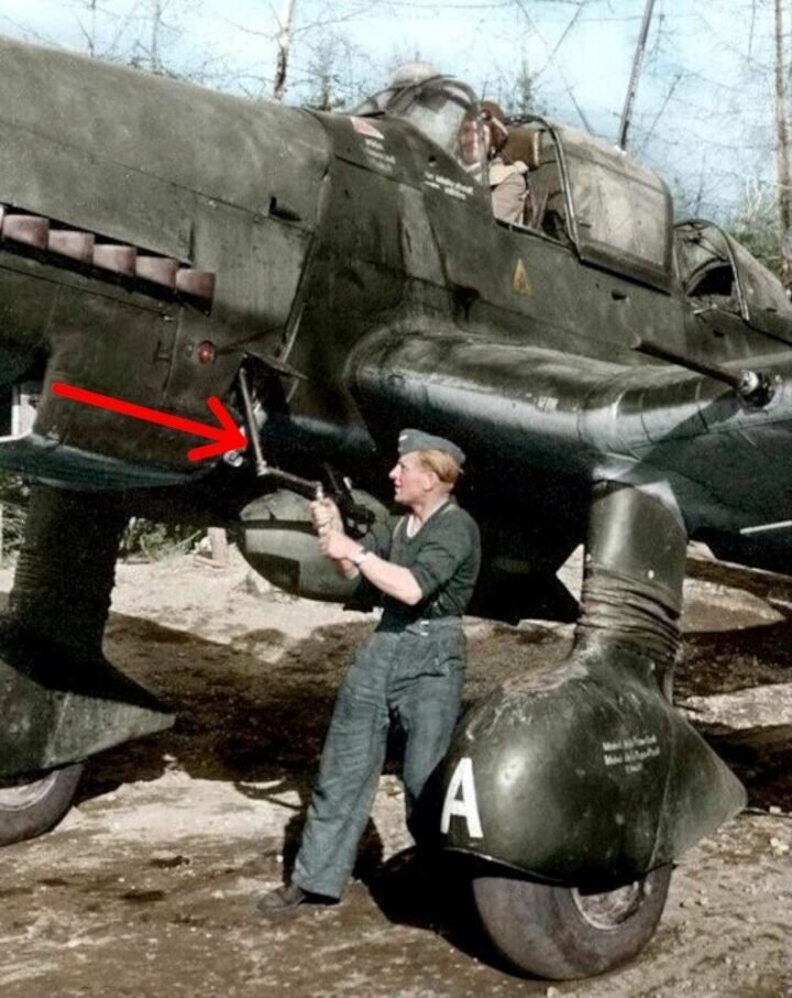 WW2 German Luftwaffe – AIRCRAFT ENGINE STARTER CRANK – Jumo 211 – Ju87 Stuka — image 12