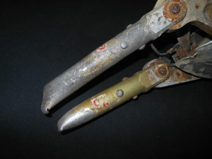 W II German Aircraft – COCKPIT ELEVATOR CONTROL ARMS – Ju88 A4- WITH HISTORY! — image 9