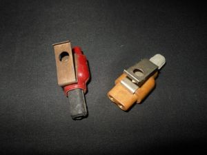 WW II British RAF Aircraft – INSTRUMENT PLUGS / CLIPS …