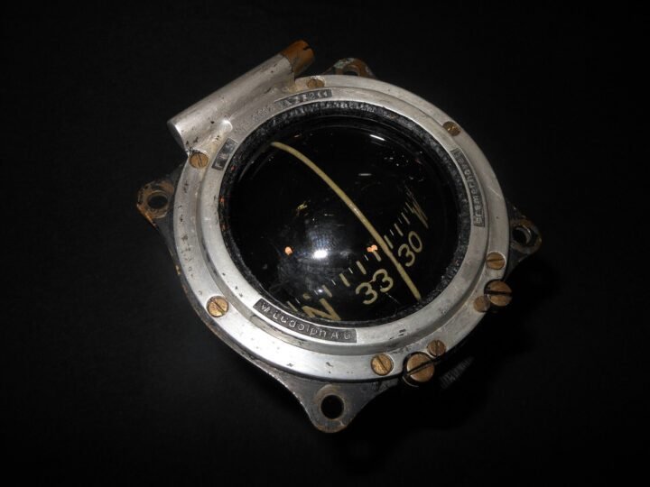 WW2 German Luftwaffe FK5 Führerkompass – MAGNETIC COMPASS – Me109 E / F – RARE! — image 4