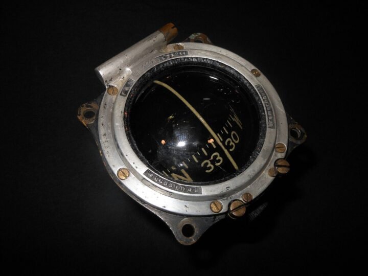 WW2 German Luftwaffe FK5 Führerkompass – MAGNETIC COMPASS – Me109 E / F – RARE! — image 4