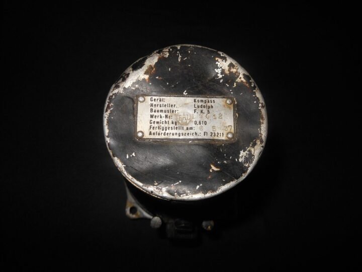 WW2 German Luftwaffe FK5 Führerkompass – MAGNETIC COMPASS – Me109 E / F – RARE! — image 9