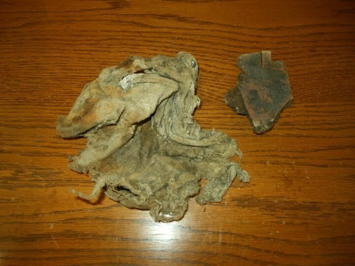 WW II German Air Force Aircraft – COCKPIT & FUSELAGE RELICS – Me109 G10/U4 RARE — image 4