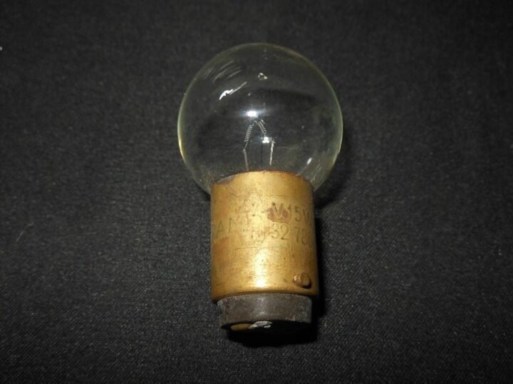 WW2 German Luftwaffe Aircraft – REVI GUNSIGHT BULB – Me109 Fw190 Me262 – RARE! — image 3