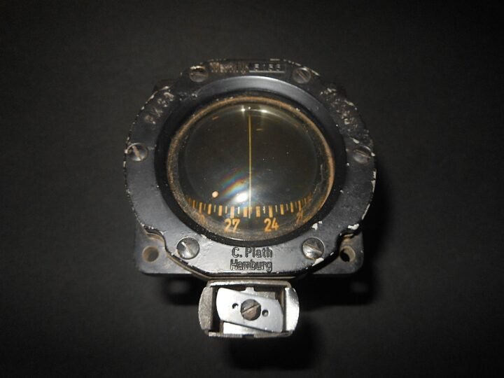 WW2 German Luftwaffe FK38 Führerkompass – MAGNETIC COMPASS – Me163 Ju88 Ju87 — image 7