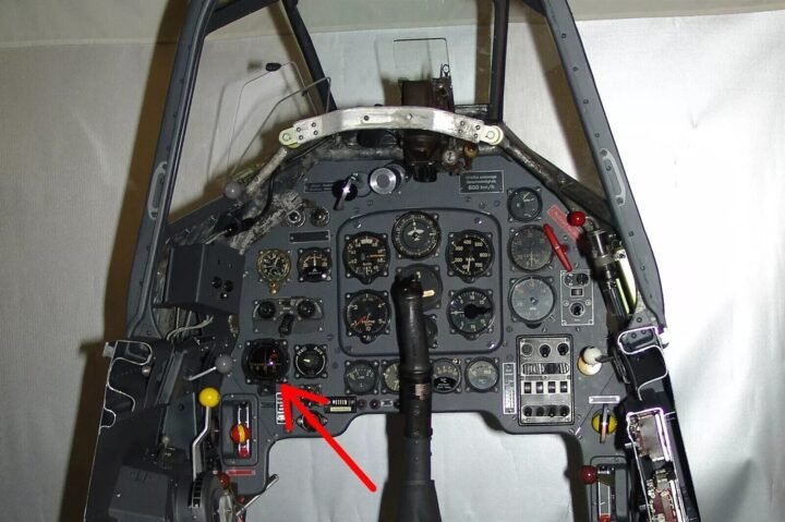 WW2 German Luftwaffe FK38 Führerkompass – MAGNETIC COMPASS – Me163 Ju88 Ju87 — image 8