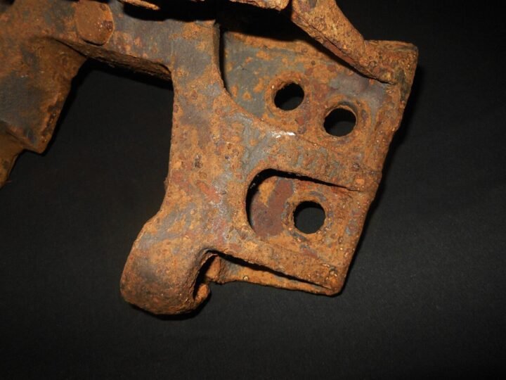 WW2 German Wehrmacht Kettenglied – TRACK LINK – Sd. Kfz. 251 / 11 – VERY NICE! — image 5