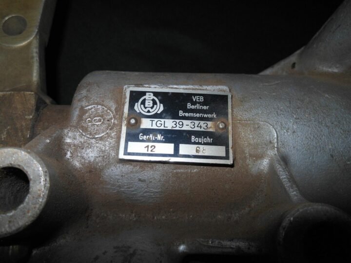 WW II German Army Hauptbremsventil – MASTER BRAKE VALVE – Sd.Kfz. 251 – RARE! — image 3