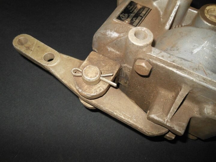 WW II German Army Hauptbremsventil – MASTER BRAKE VALVE – Sd.Kfz. 251 – RARE! — image 4