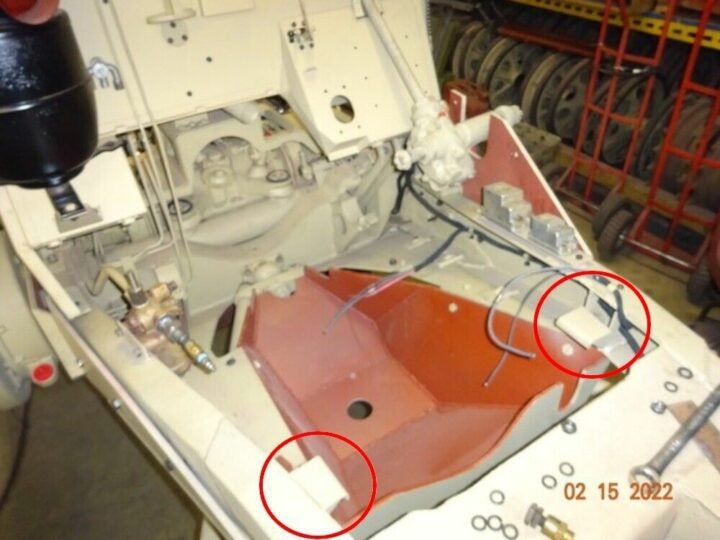 WW II German WH Motorhalterung – FRONT ENGINE MOUNTS – Sd.Kfz. 251/9 – NICE! — image 6