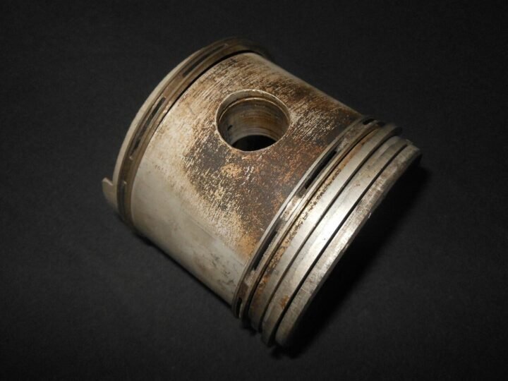 WW II German WH Kolben – ENGINE PISTON BOLT BEARING SET – MAYBACH HL42 – RARE! — image 5