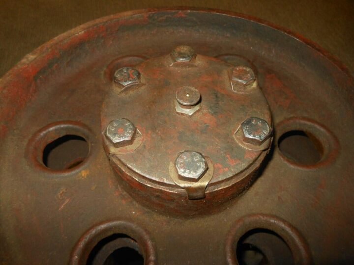 WW II German Army Panzer – TANK RETURN WHEEL – StuG III – COMPLETE – V. RARE! — image 4