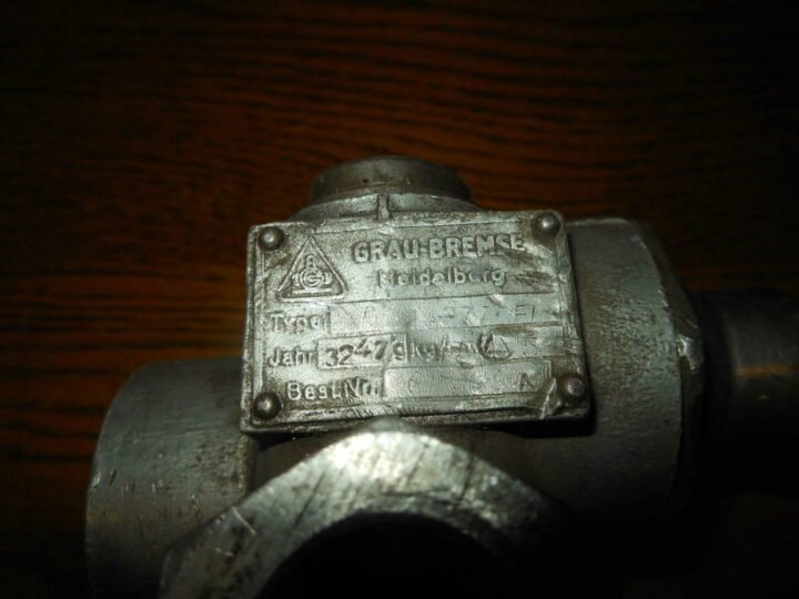 WW II German Army Bremsventil – BRAKE VALVE – Sd.Kfz. Panzer Opel Mercedes — image 5