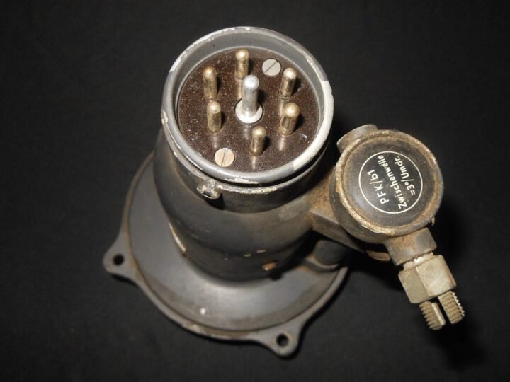 WW2 German Luftwaffe Beobachterkompass – OBSERVER COMPASS – BOMBERS & RECCE — image 10