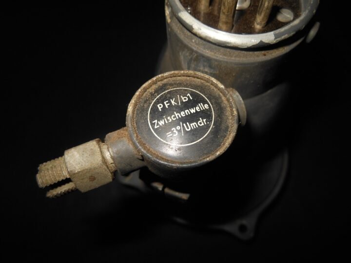 WW2 German Luftwaffe Beobachterkompass – OBSERVER COMPASS – BOMBERS & RECCE — image 11