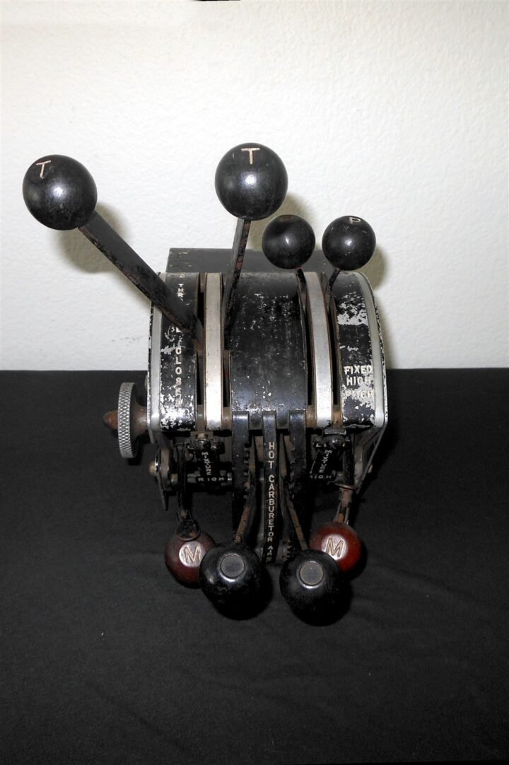 WW2 US Army / RCAF Aircraft – THROTTLE CONTROLS – AT-17 / UC-78 BOBCAT – NICE! — image 2