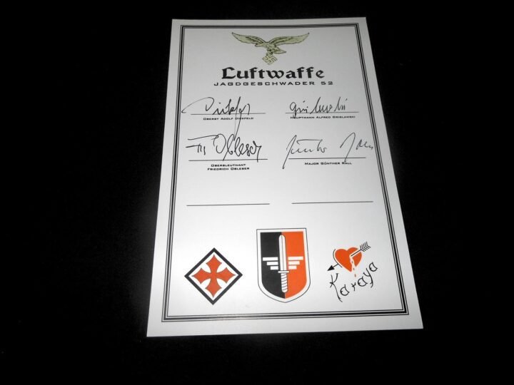 WW2 German Luftwaffe – FIGHTER PILOT AUTOGRAPHS x4 GROUPING CARD – JG52 – NICE! — image 2