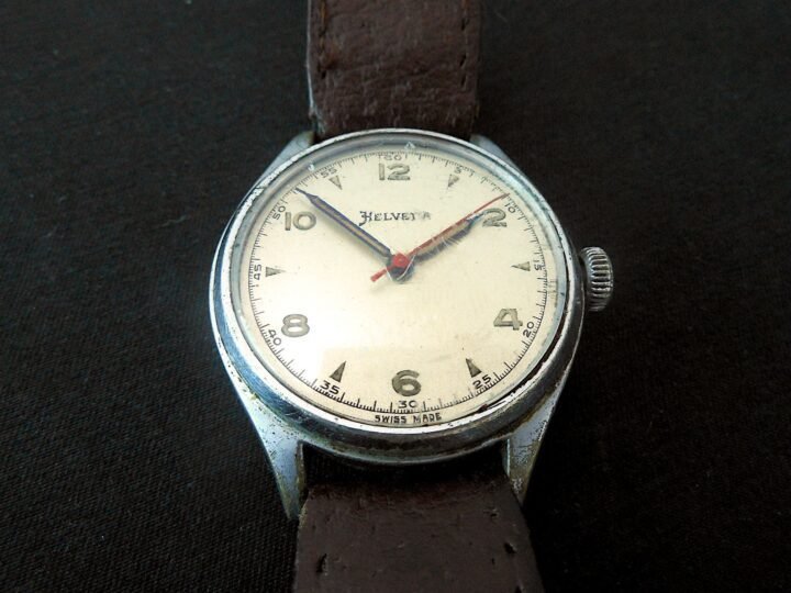 WW2 German Wehrmacht Dienstuhr – PERSONAL SERVICE WATCH – HELVETIA – RARE! — image 2