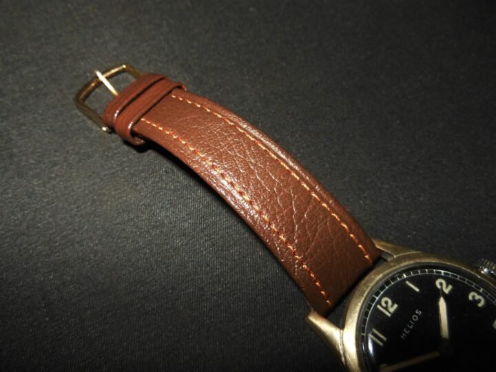 WW2 German Wehrmacht Dienstuhr – PERSONAL SERVICE WATCH – HELIOS – EXCELLENT! — image 4