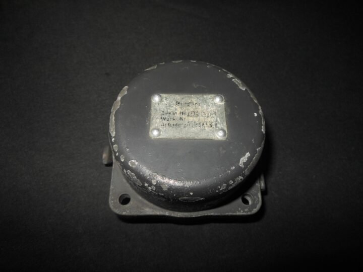 WW2 German Luftwaffe Aircraft – KIENZLE COCKPIT CLOCK – Ju88 Me110 Do17 – SUPERB — image 8