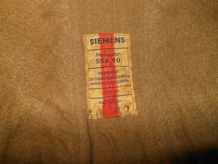 WW2 German Luftwaffe SSK90 Fliegerstahlhelm – STEEL FLIGHT HELMET – VERY NICE! — image 11