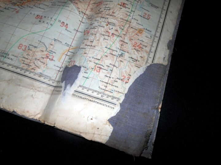 WW2 German Luftwaffe 1:2000000 Fliegerkarte – PILOT MAP – BATTLE OF BRITAIN RARE — image 10