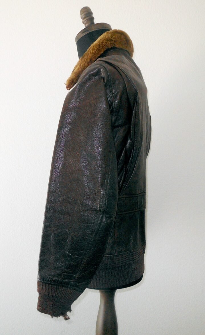 WW2 US NAVY & MARINE CORPS – G-1 / M-422A LEATHER PILOT FLIGHT JACKET – NICE! — image 4