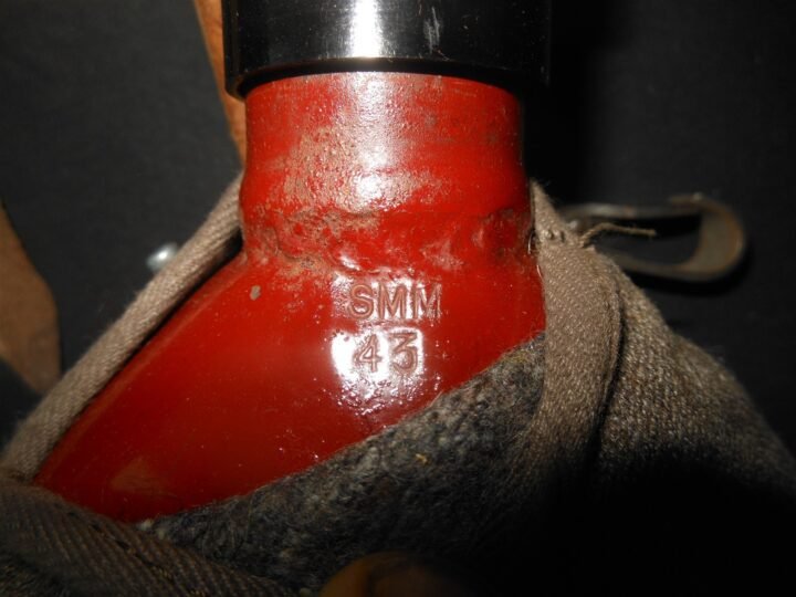 WW2 German Wehrmacht – M31 CANTEEN & STRAPS – LATE WAR RED STEEL – VERY NICE! — image 10