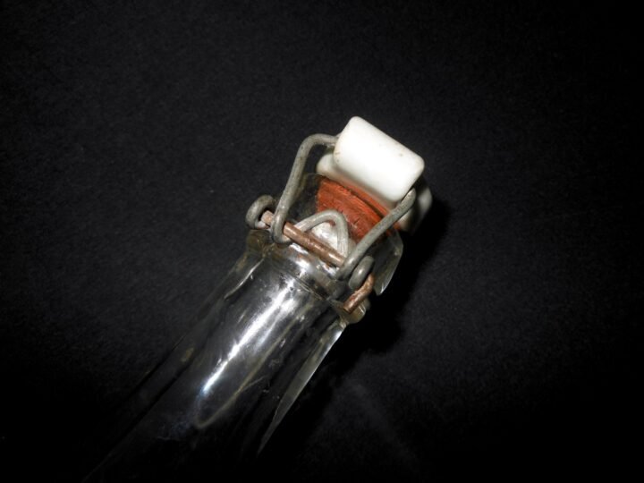 WW2 German Luftwaffe Getränkeflasche/Bierflasche – GLASS BEER BOTTLE #2 – NICE! — image 4