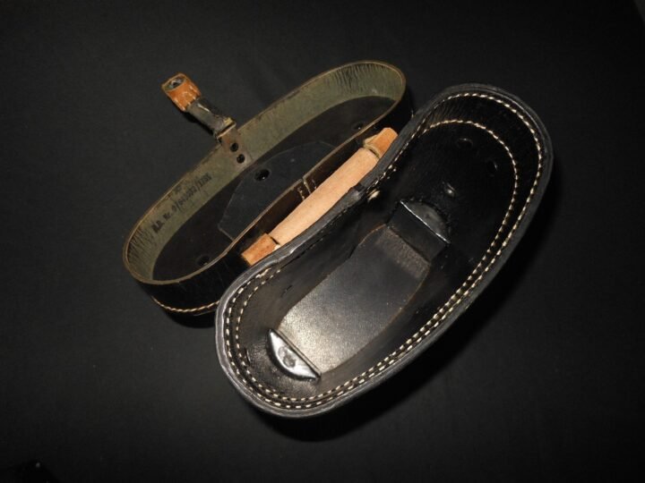 WW2 German Wehrmacht – 7×50 FIELD BINOCULARS w/ EXTENDABLE EYE CUPS – VERY NICE! — image 18