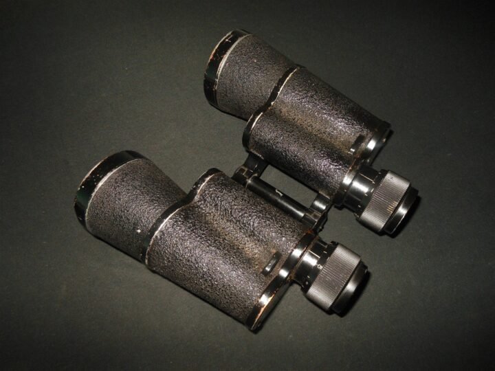 WW2 German Wehrmacht – 7×50 FIELD BINOCULARS w/ EXTENDABLE EYE CUPS – VERY NICE! — image 6