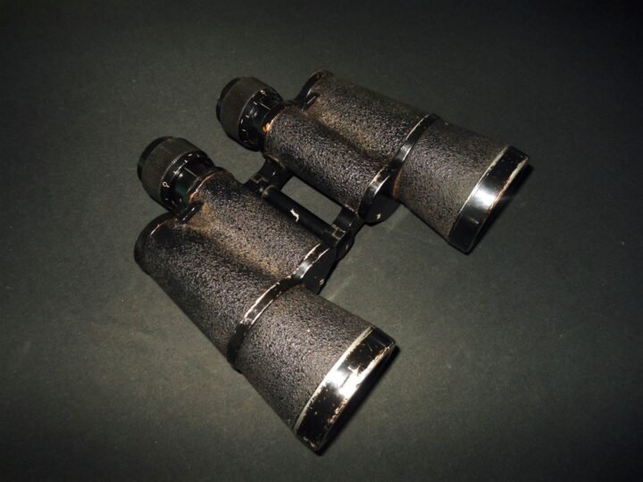 WW2 German Wehrmacht – 7×50 FIELD BINOCULARS w/ EXTENDABLE EYE CUPS – VERY NICE! — image 8