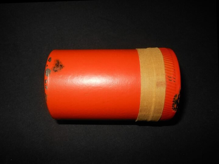 WW2 German Luftwaffe Rauchsichtzeichen – SURVIVAL SMOKE SIGNAL CONTAINER – RARE! — image 4