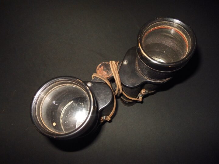 WW2 Imperial Japanese Navy – 7×50 FIELD BINOCULARS + CASE & SUN FILTERS – NICE! — image 13